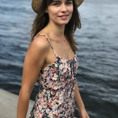 Полина
